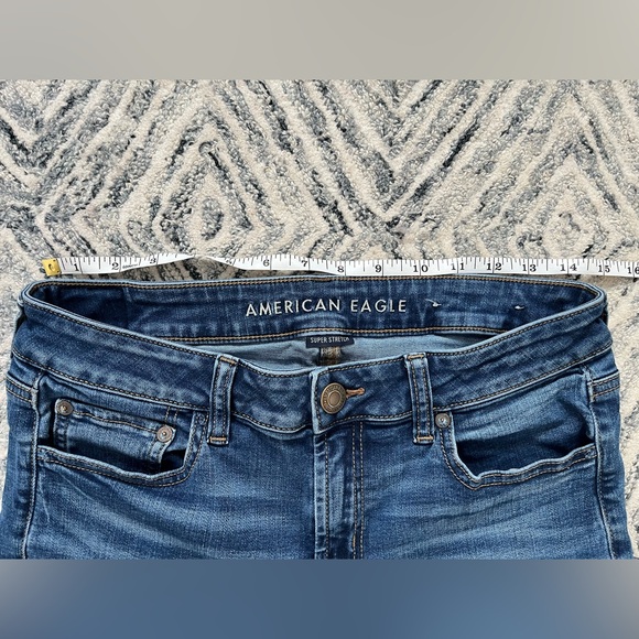 EUC American Eagle Favorite Boyfriend Jeans - Dark Wash - Size 8 Long - Picture 10 of 12